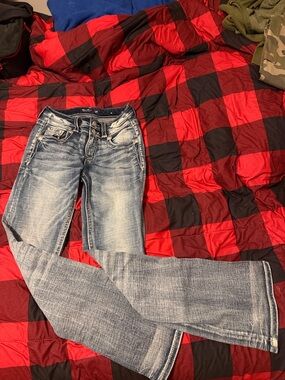 Miss Me Light Wash Flare Jeans in Faded Blue